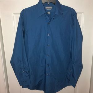 Van Heusen “Fitted” Dress Shirt